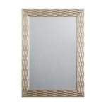 Leesa Mirror